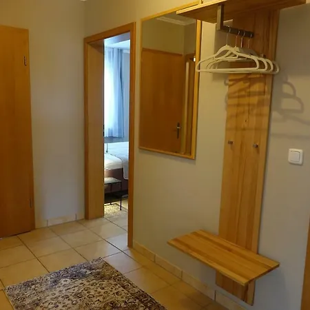 Moderne Ferienwohnung In Potsdam, Sehr Komfortabel, Ruhige Lage * Poczdam