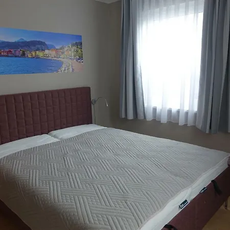 Moderne Ferienwohnung In Potsdam, Sehr Komfortabel, Ruhige Lage * Poczdam